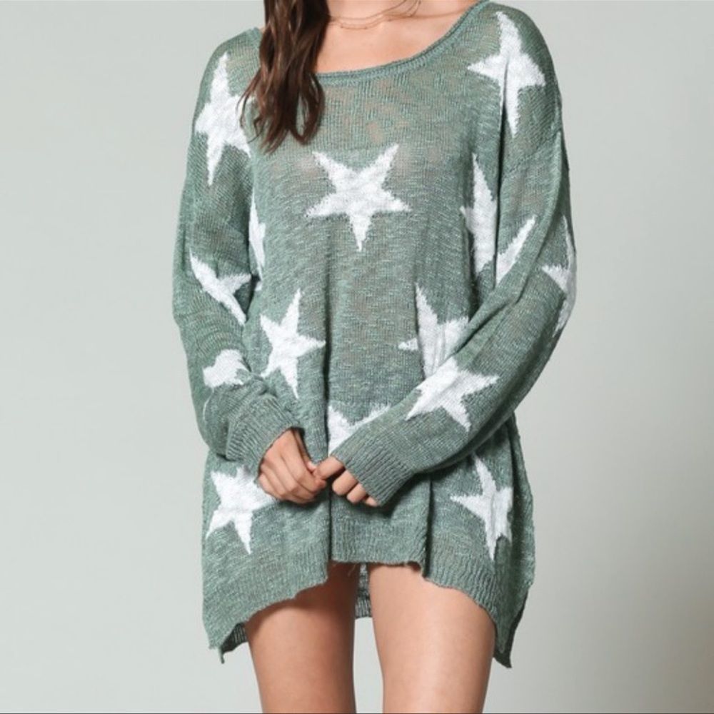 Hollywood Stars Lightweight Sweater in Sage